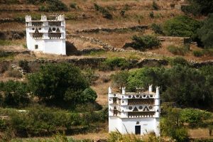 Pigeonniers de Tinos, approche